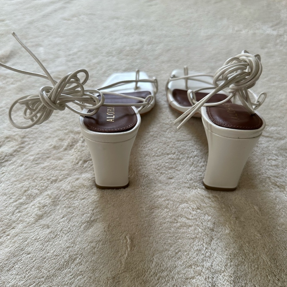 BNIB Alohas Bellini Strappy Sandal in Pearl White Sz 5 - Picture 9 of 10